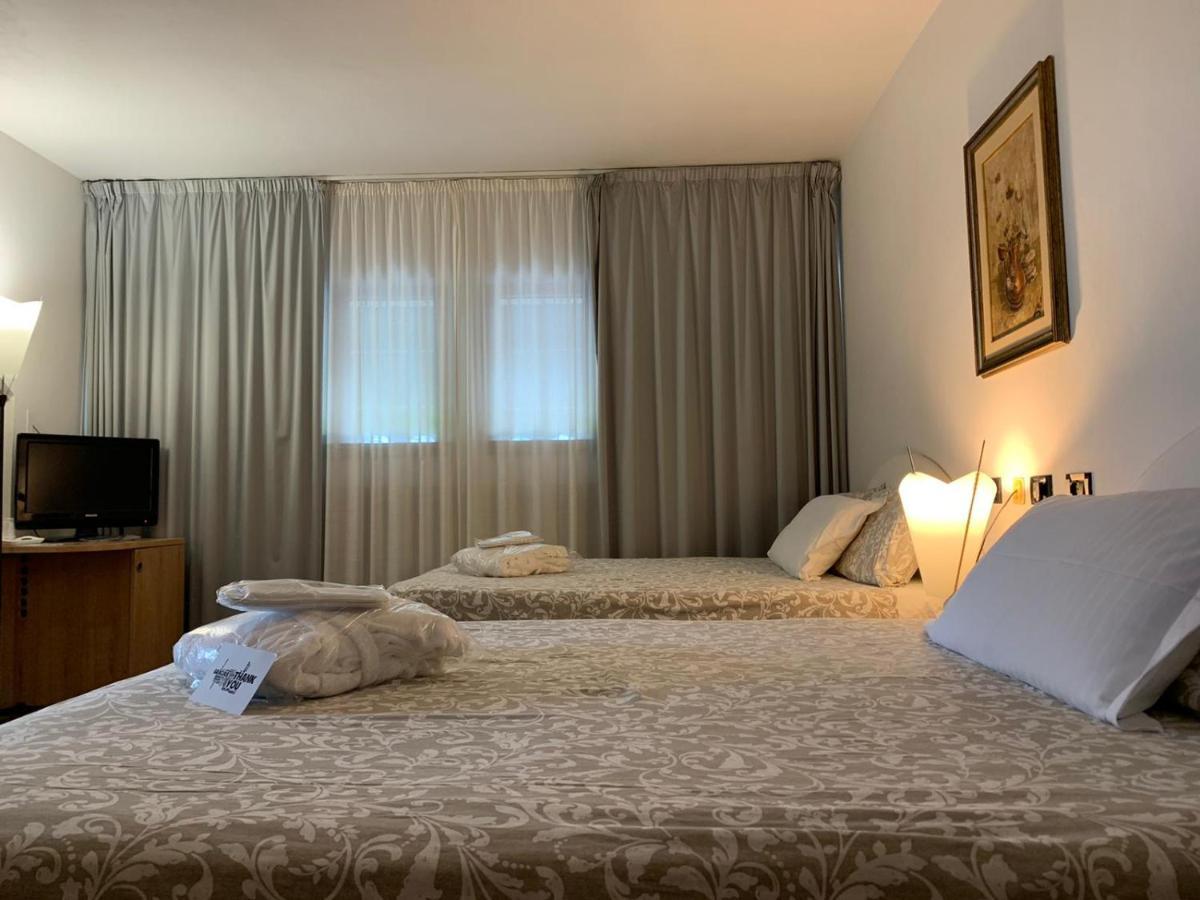 Hotel Logonovo Лидо дели Естенси Екстериор снимка