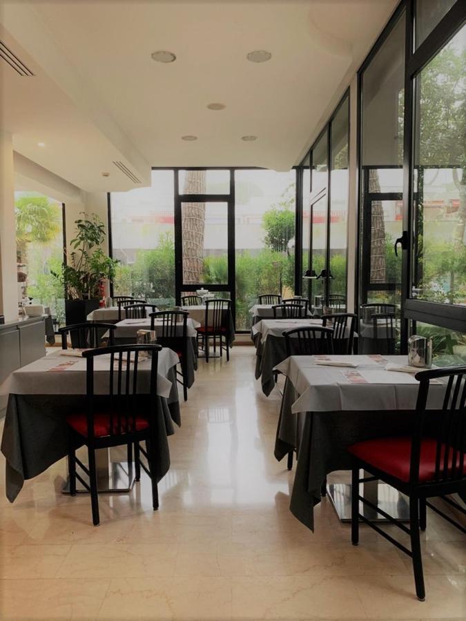 Hotel Logonovo Лидо дели Естенси Екстериор снимка