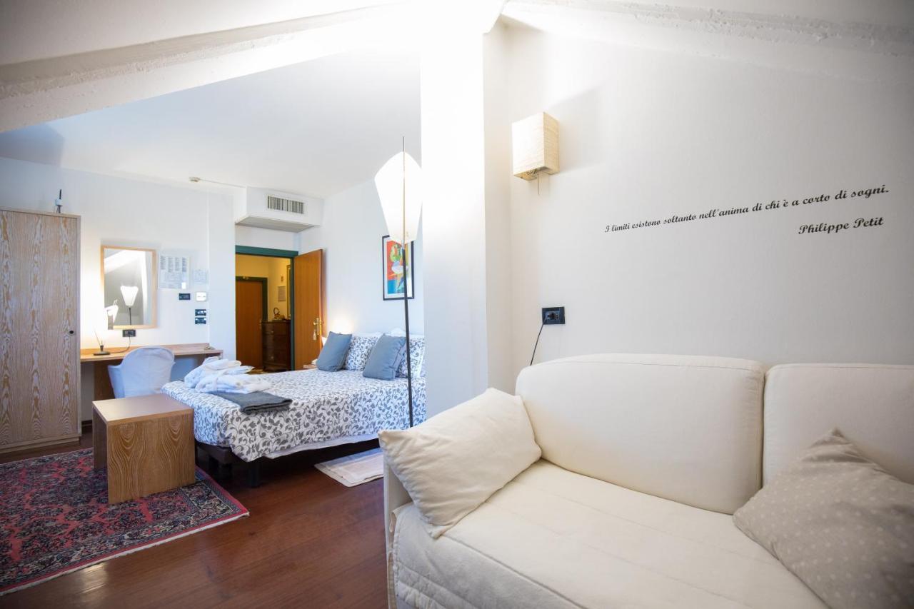 Hotel Logonovo Лидо дели Естенси Екстериор снимка