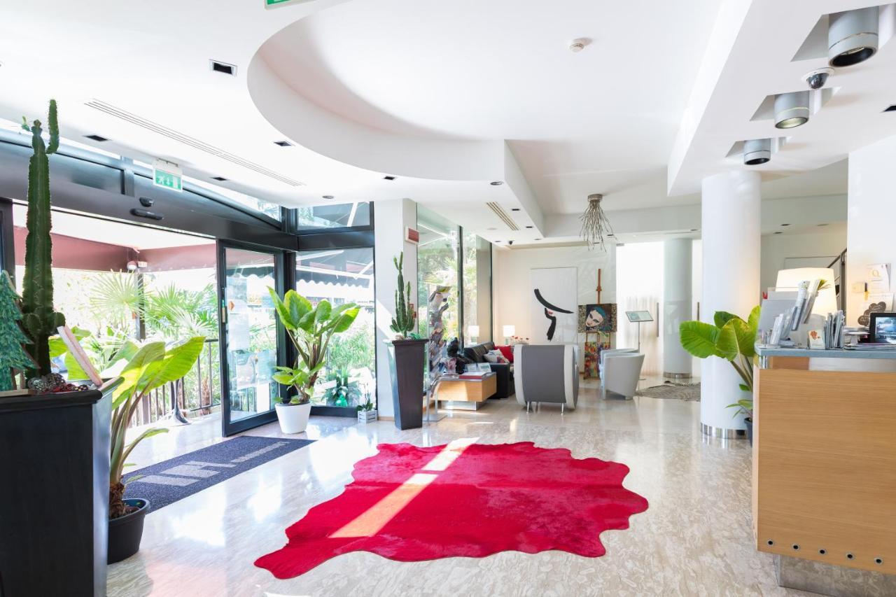 Hotel Logonovo Лидо дели Естенси Екстериор снимка
